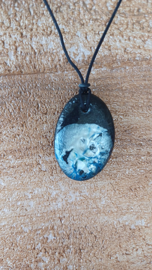 Painted stones  P. 27