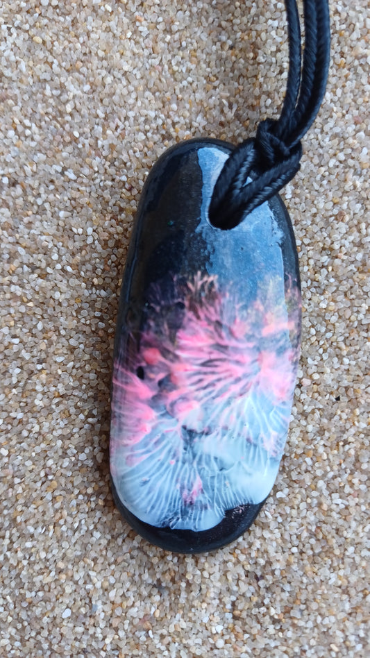 Painted stones   P. 36